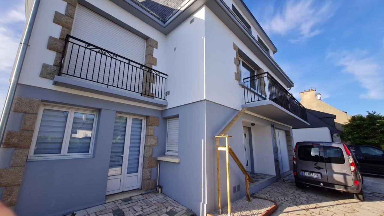 Update Location Lanester Exterior foto