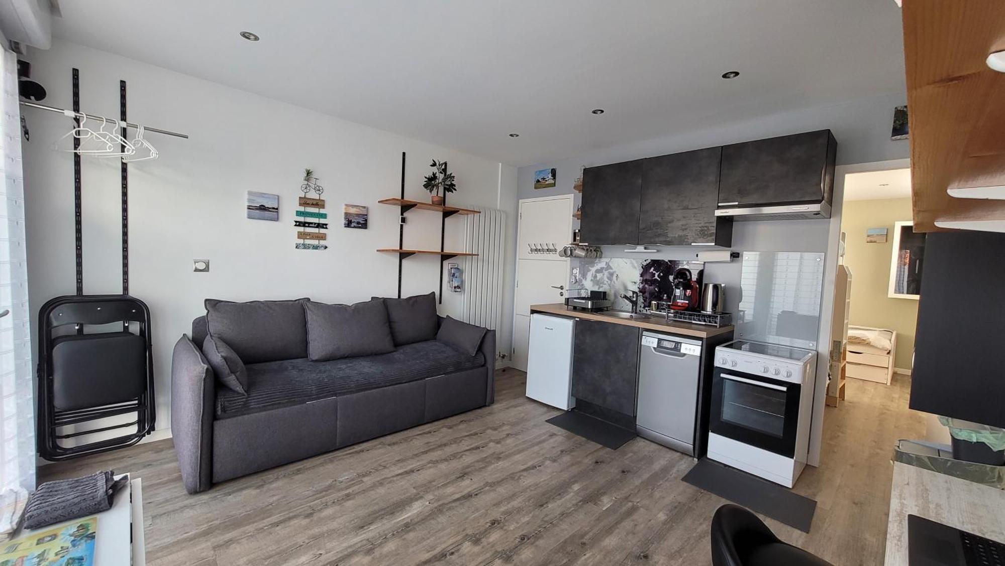 Update Location Lanester Exterior foto
